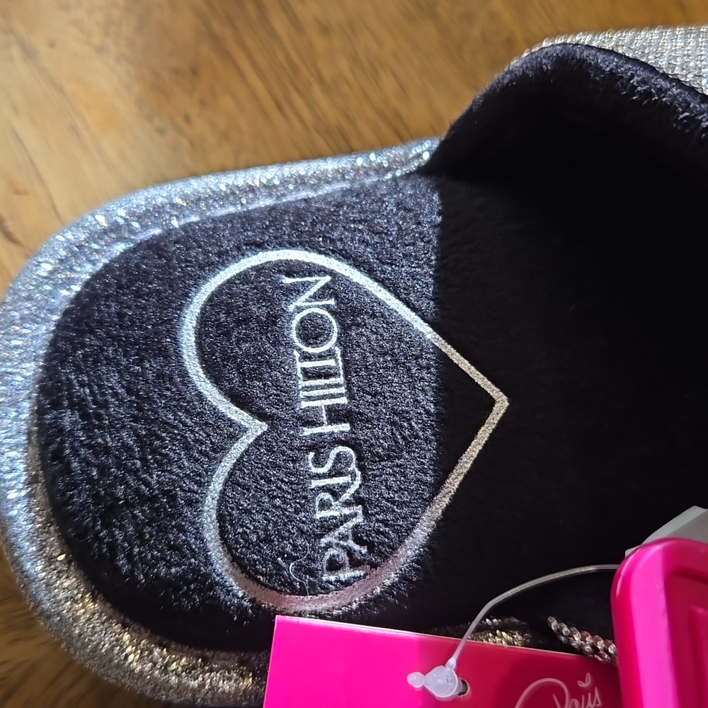 Paris Hilton Slipper In Size Small - Picture 6 of 8